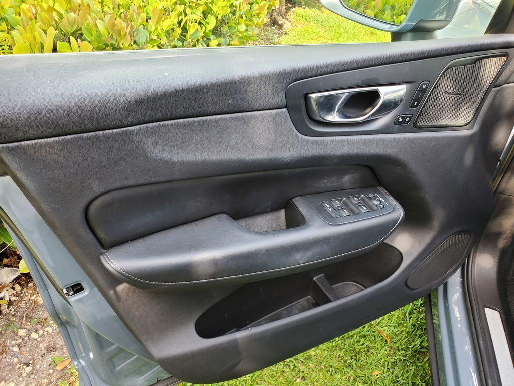used 2022 Volvo XC60 car, priced at $30,990