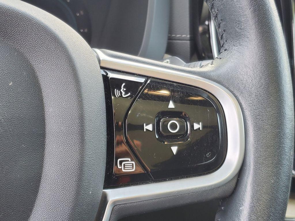 used 2022 Volvo XC60 car, priced at $30,990