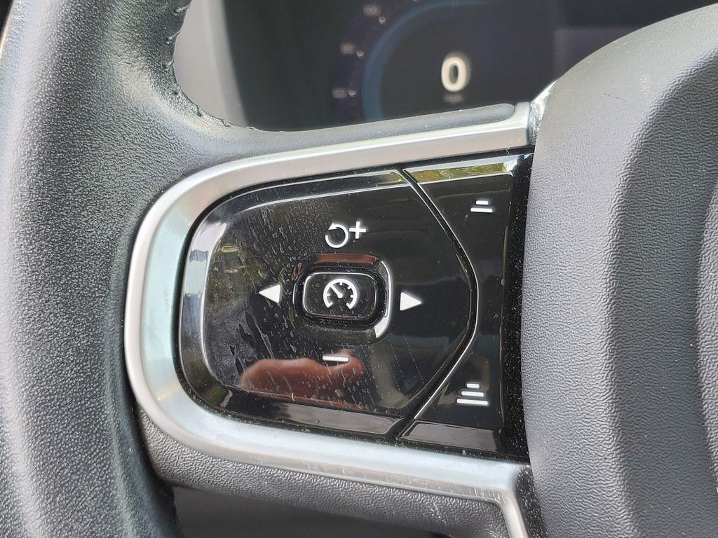 used 2022 Volvo XC60 car, priced at $30,990