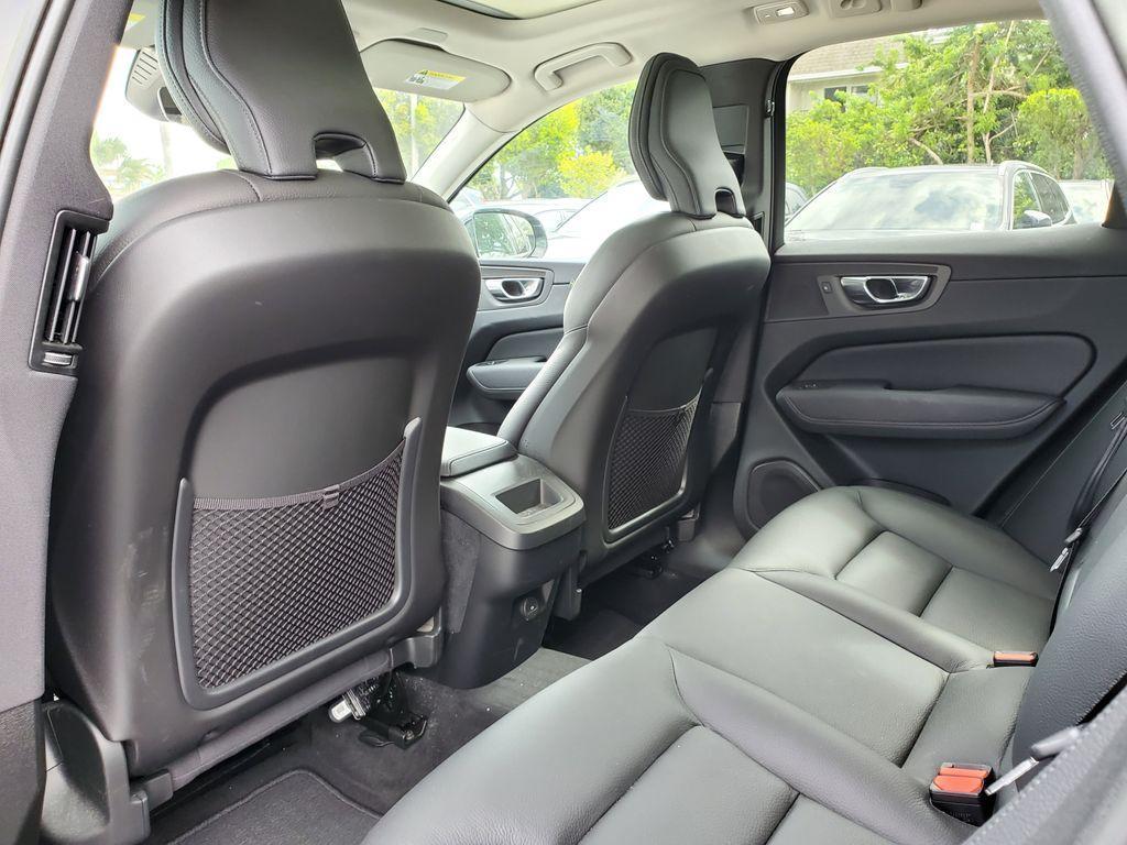 used 2022 Volvo XC60 car, priced at $31,490