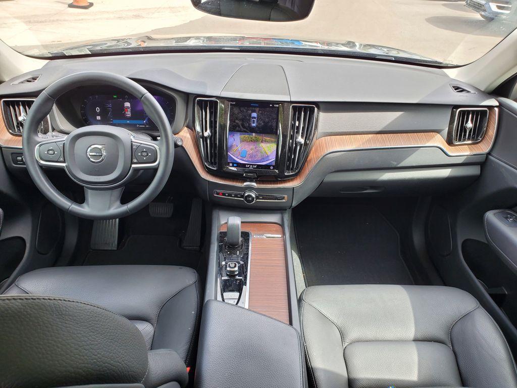 used 2022 Volvo XC60 car, priced at $31,490