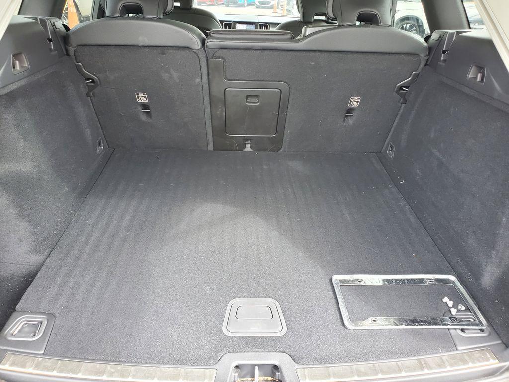 used 2022 Volvo XC60 car, priced at $31,490