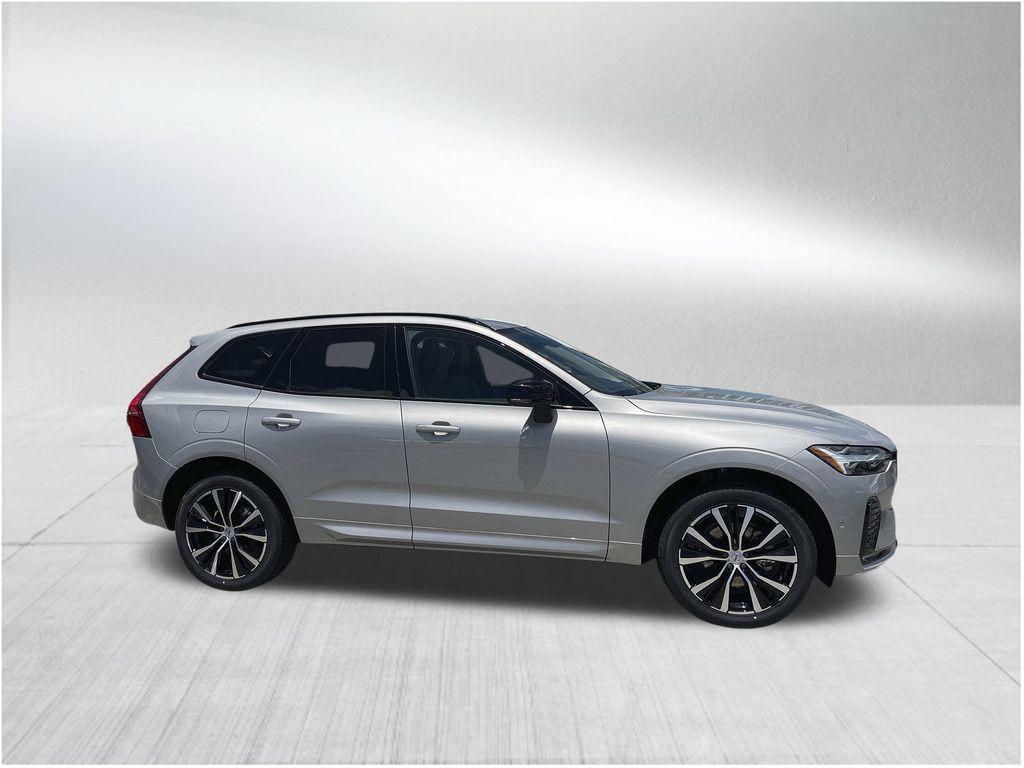 new 2025 Volvo XC60 car, priced at $50,970