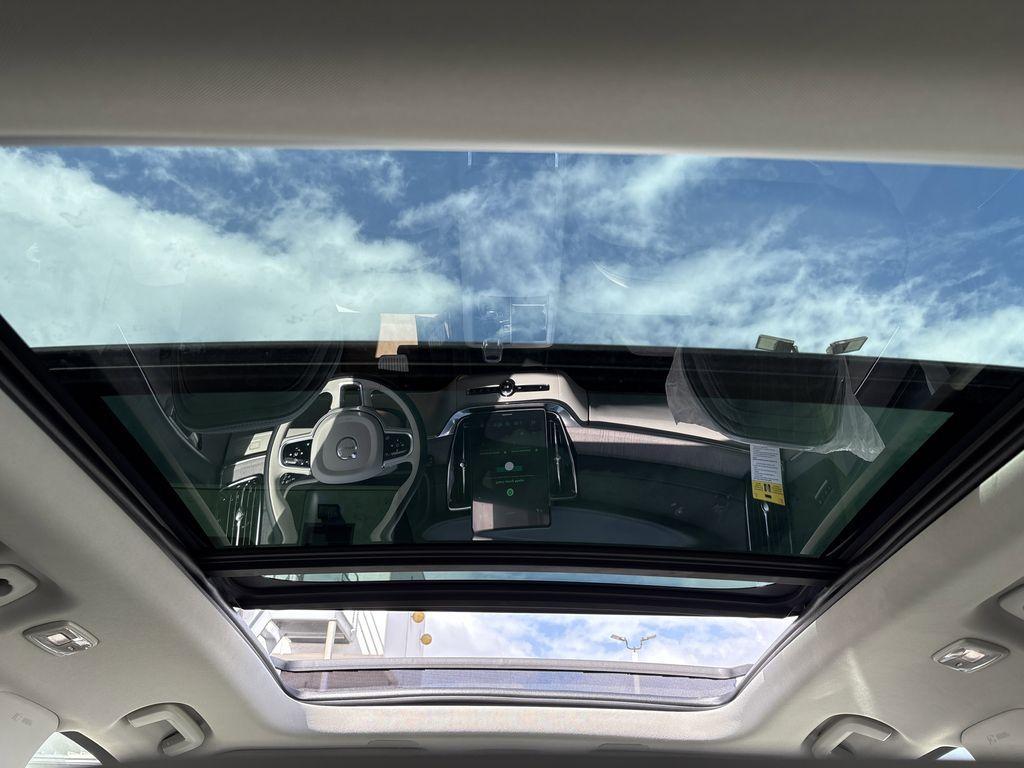 new 2026 Volvo XC90 car, priced at $71,655