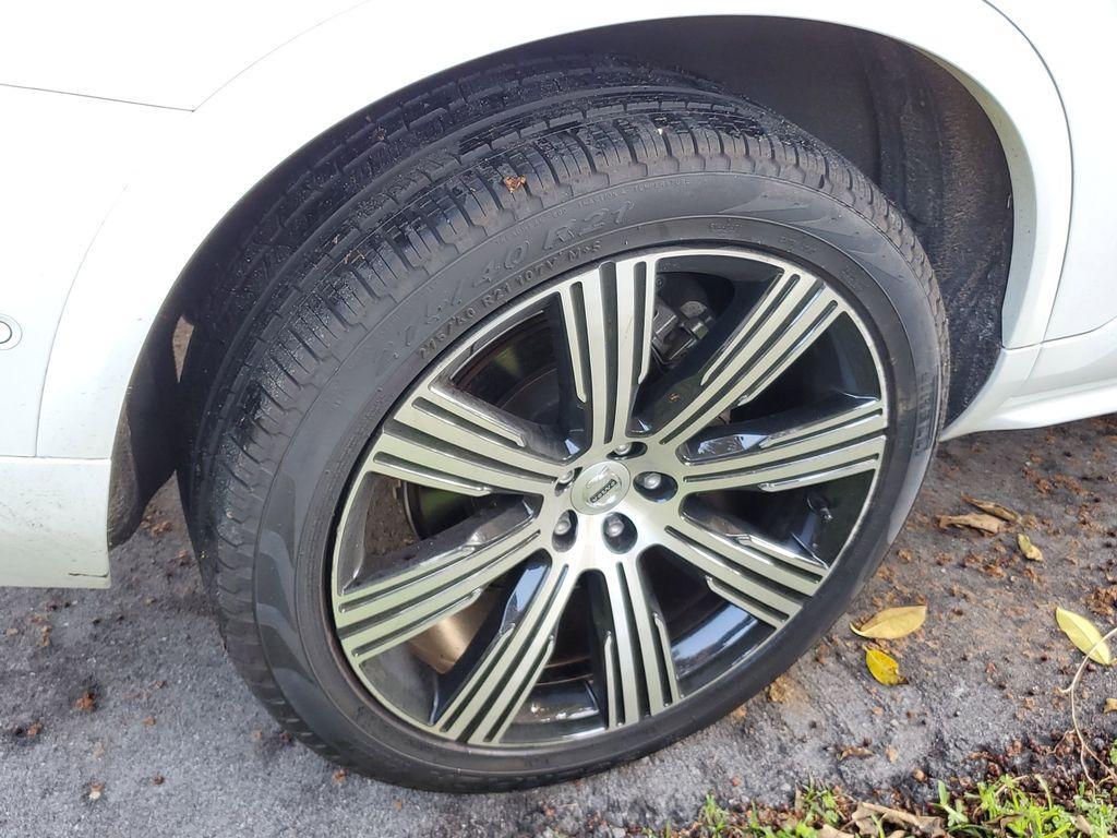 used 2023 Volvo XC90 Recharge Plug-In Hybrid car, priced at $51,490