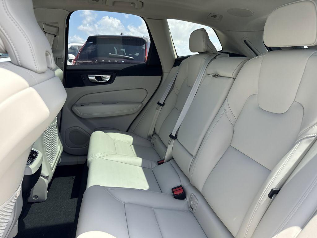new 2025 Volvo XC60 car, priced at $60,660