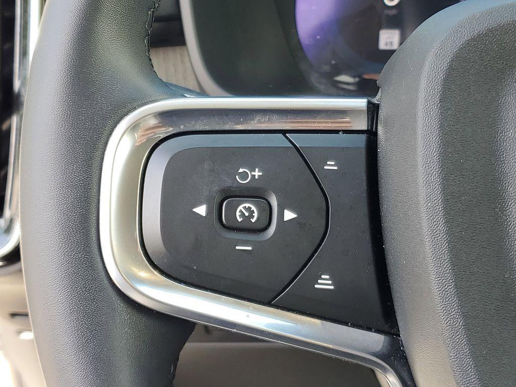 used 2024 Volvo XC40 car, priced at $26,990
