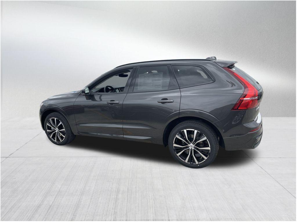 new 2025 Volvo XC60 car, priced at $51,475