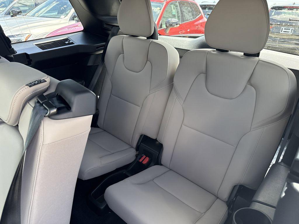 new 2025 Volvo XC90 Plug-In Hybrid car, priced at $78,805