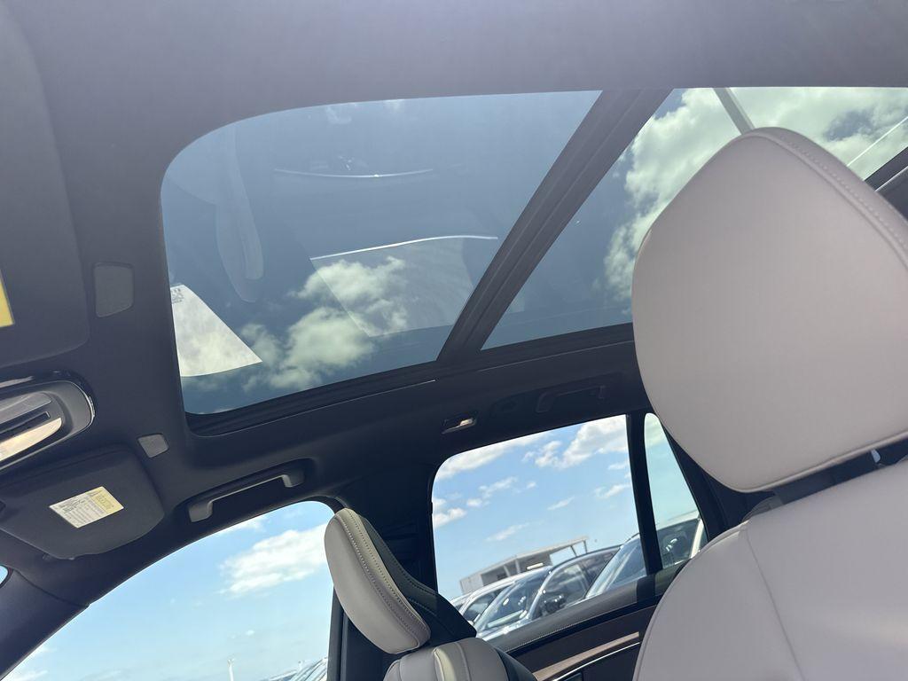 new 2025 Volvo XC90 Plug-In Hybrid car, priced at $78,805