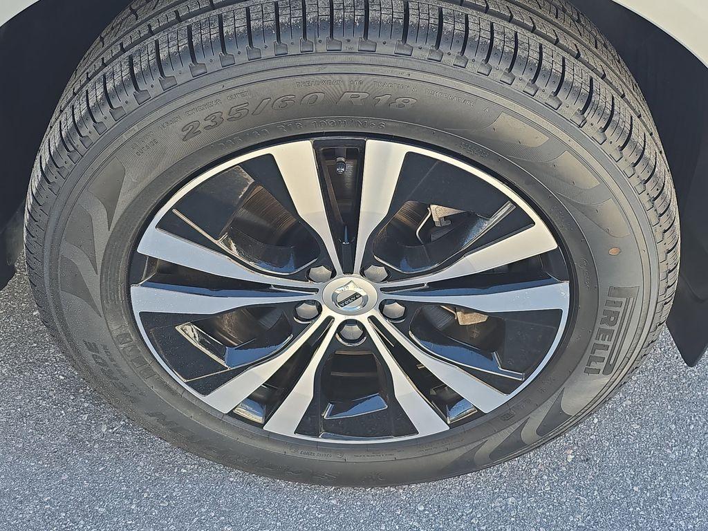 used 2024 Volvo XC60 car, priced at $29,990