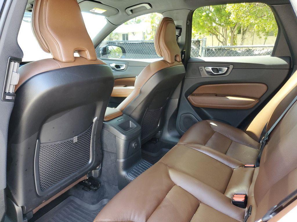 used 2024 Volvo XC60 Recharge Plug-In Hybrid car, priced at $41,490