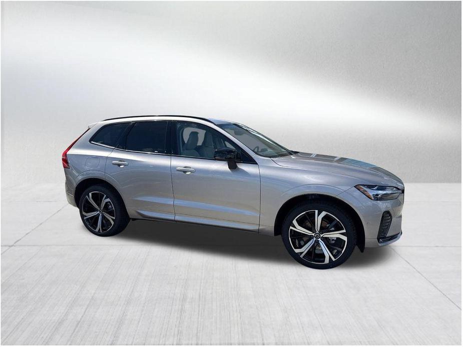 new 2025 Volvo XC60 car, priced at $58,635