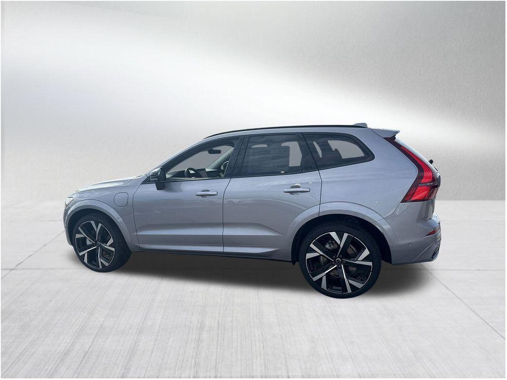new 2026 Volvo XC60 Plug-In Hybrid car, priced at $72,315
