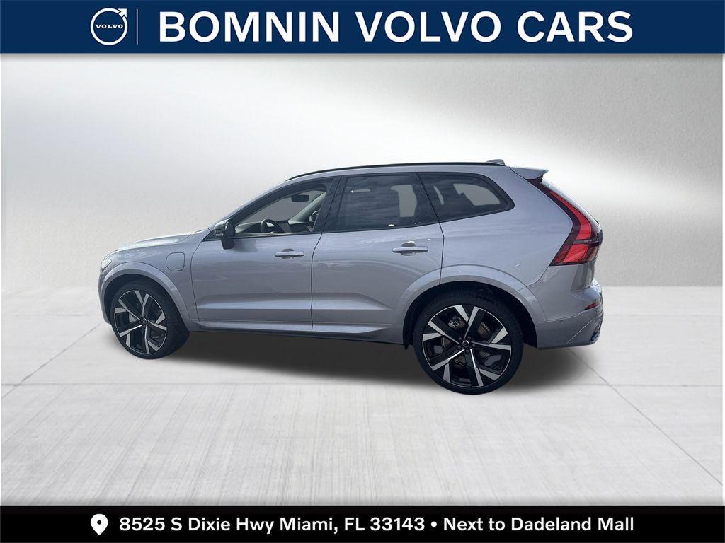 new 2026 Volvo XC60 Plug-In Hybrid car, priced at $72,315