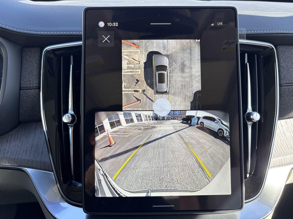 new 2026 Volvo XC90 car, priced at $71,655