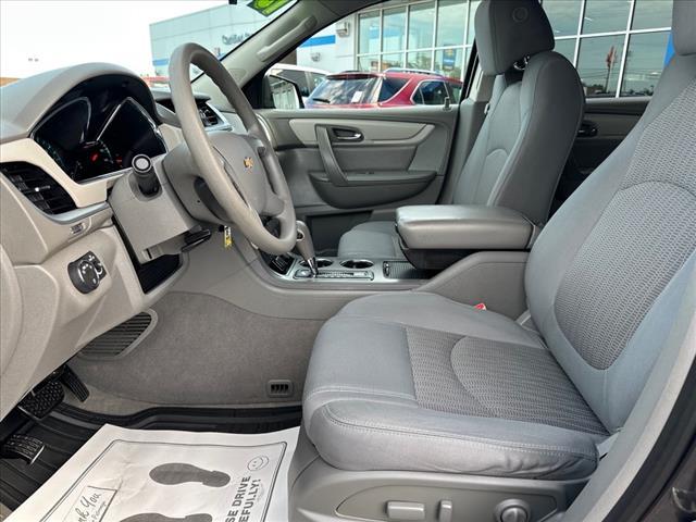 used 2015 Chevrolet Traverse car, priced at $9,995