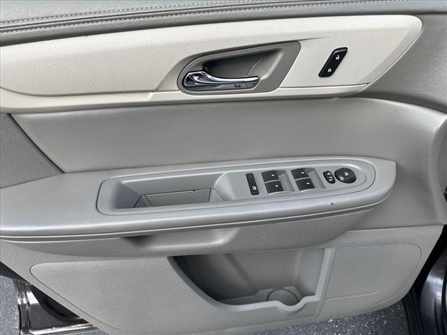 used 2015 Chevrolet Traverse car, priced at $9,995