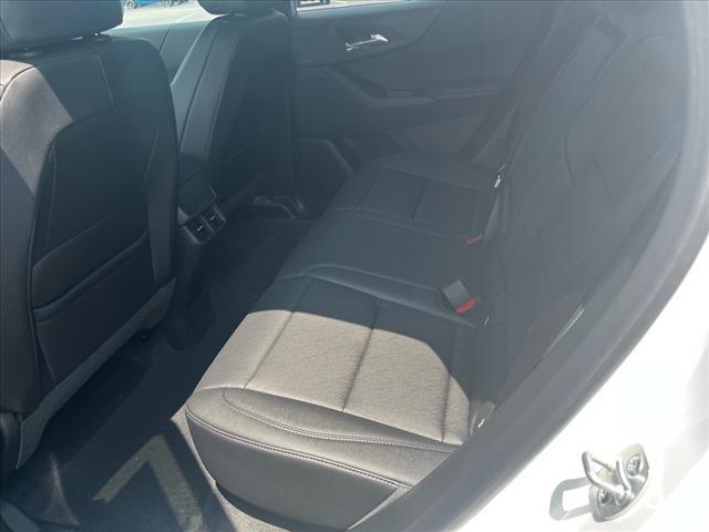 new 2026 Chevrolet Equinox car, priced at $32,045