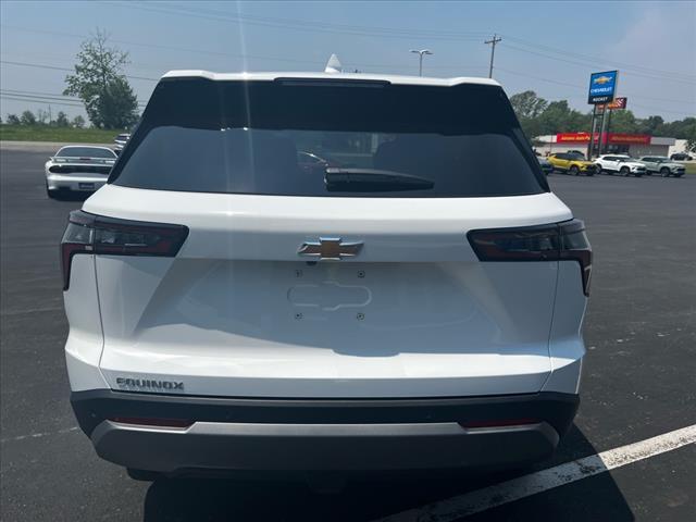 new 2026 Chevrolet Equinox car, priced at $32,045
