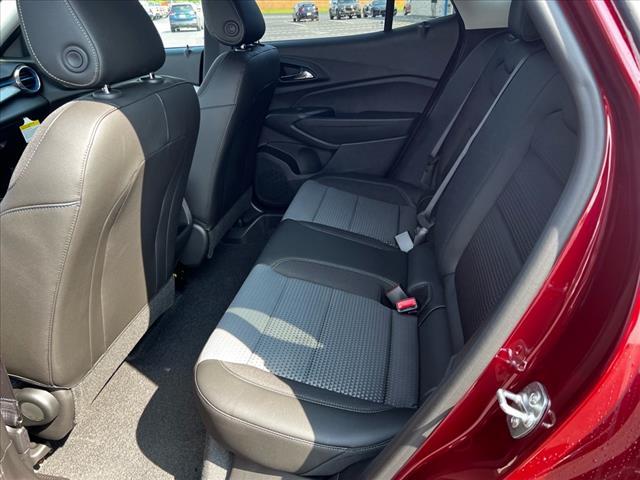 new 2025 Chevrolet Trax car, priced at $26,280