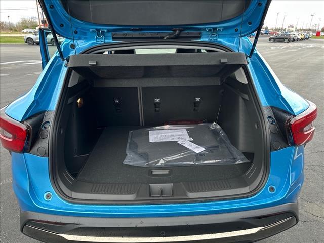new 2025 Chevrolet Trax car, priced at $26,935