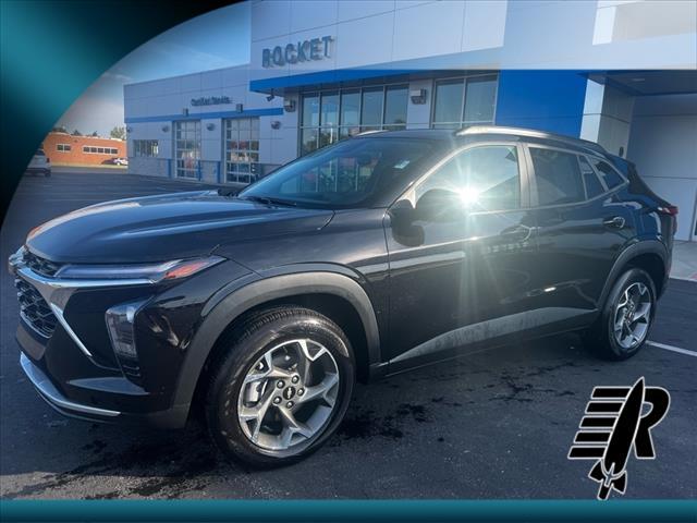 used 2025 Chevrolet Trax car, priced at $25,995