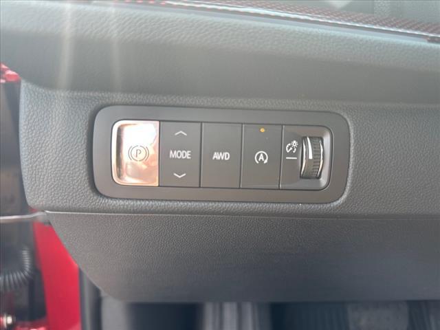 new 2025 Chevrolet Traverse car, priced at $51,035