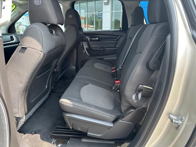 used 2015 Chevrolet Traverse car, priced at $11,995