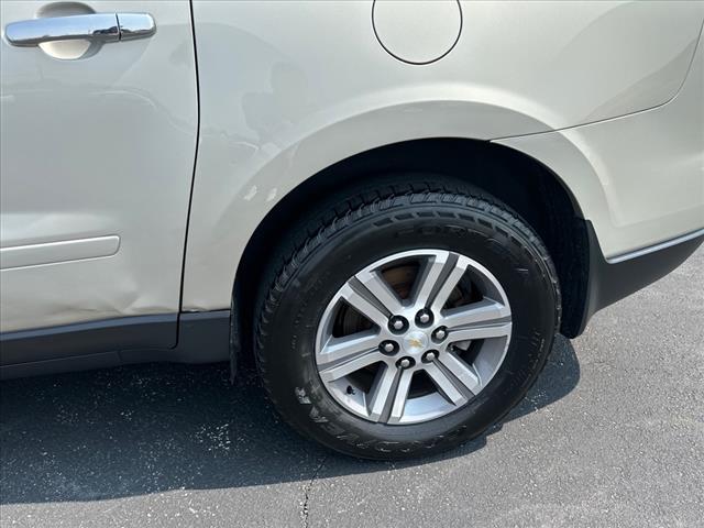 used 2015 Chevrolet Traverse car, priced at $11,995