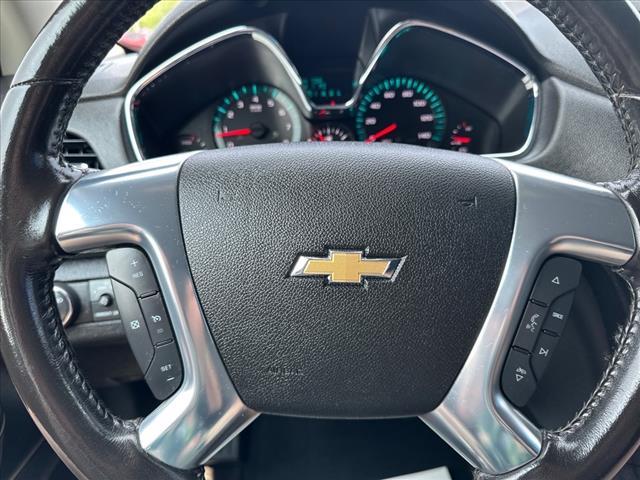 used 2015 Chevrolet Traverse car, priced at $11,995