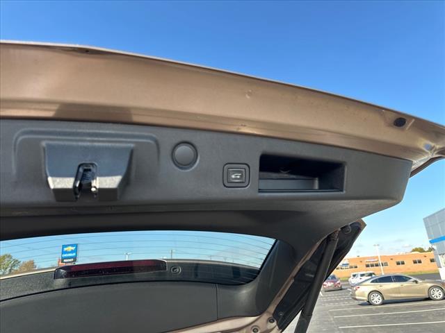 used 2018 Chevrolet Equinox car, priced at $15,995