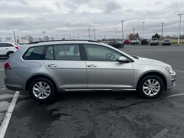 used 2016 Volkswagen Golf SportWagen car, priced at $13,995