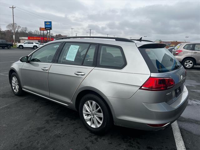 used 2016 Volkswagen Golf SportWagen car, priced at $13,995
