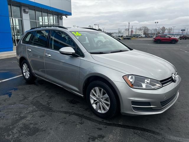 used 2016 Volkswagen Golf SportWagen car, priced at $13,995
