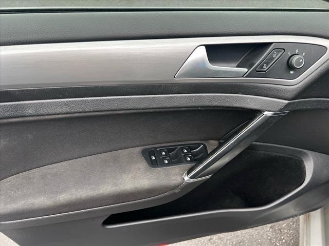 used 2016 Volkswagen Golf SportWagen car, priced at $13,995