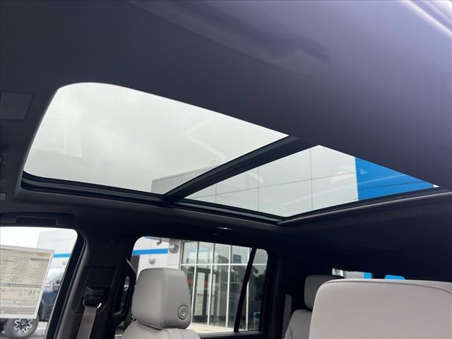 new 2025 Chevrolet Suburban car, priced at $78,420