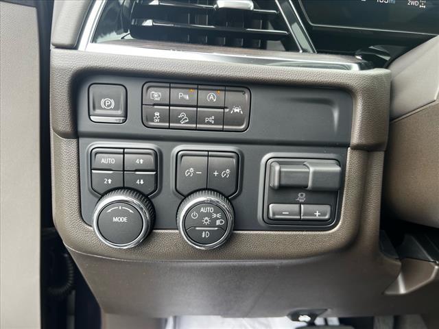 new 2025 Chevrolet Suburban car, priced at $78,420