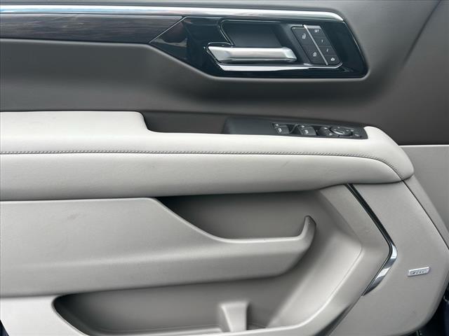 new 2025 Chevrolet Suburban car, priced at $78,420