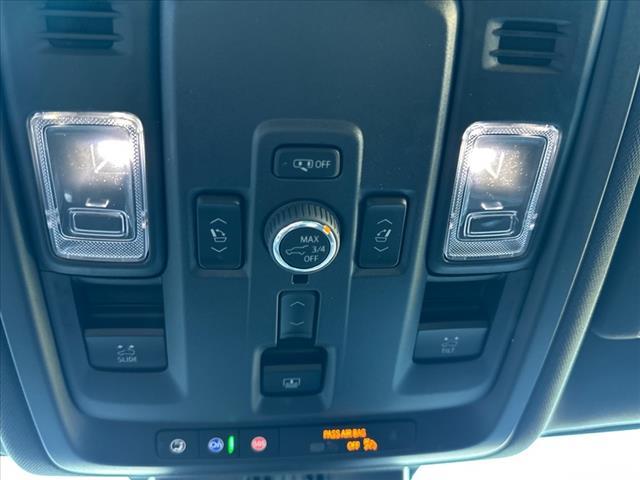 new 2025 Chevrolet Suburban car, priced at $79,995