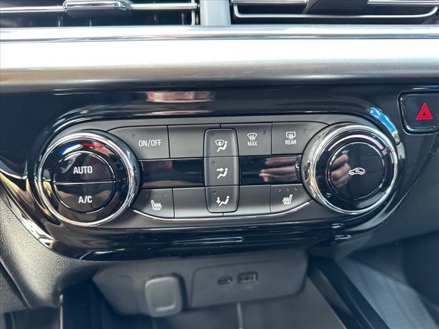 new 2025 Chevrolet Trax car