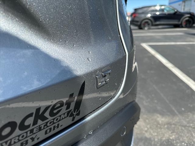 new 2025 Chevrolet Trax car