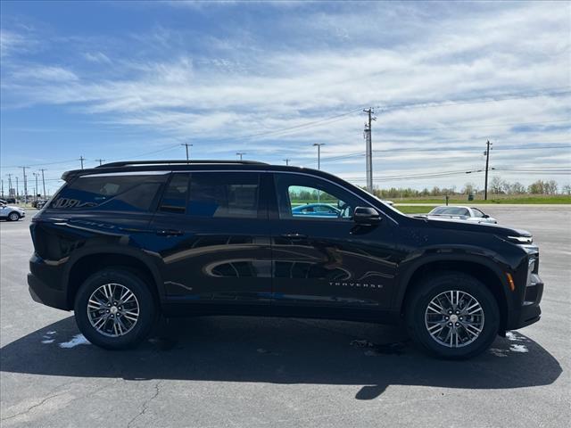 new 2025 Chevrolet Traverse car