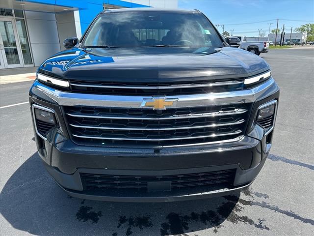 new 2025 Chevrolet Traverse car