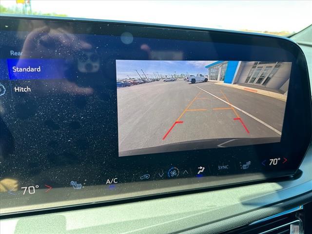 new 2025 Chevrolet Traverse car