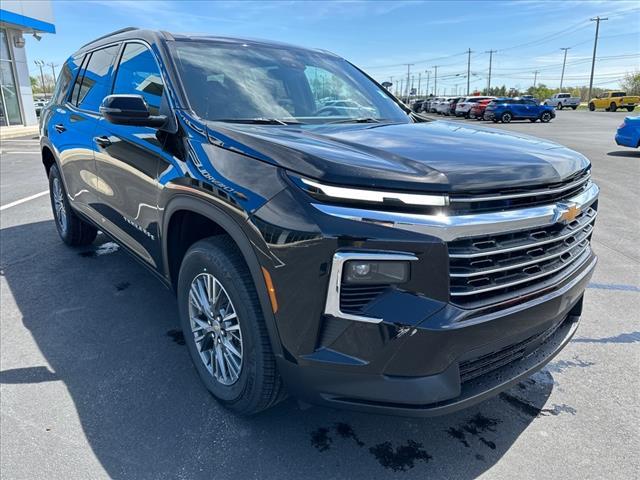 new 2025 Chevrolet Traverse car