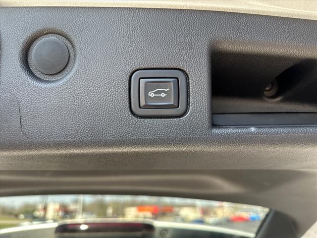 used 2022 Chevrolet Equinox car, priced at $21,995