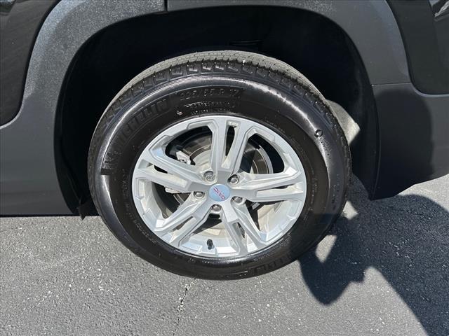 used 2024 GMC Terrain car, priced at $27,495