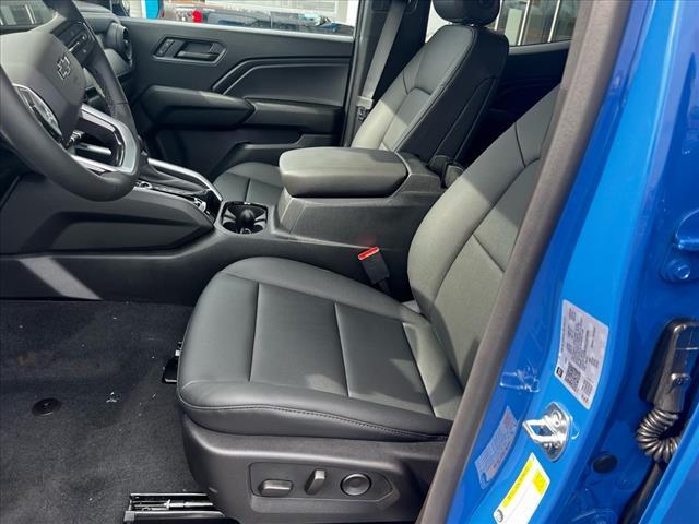 new 2025 Chevrolet Colorado car, priced at $45,020