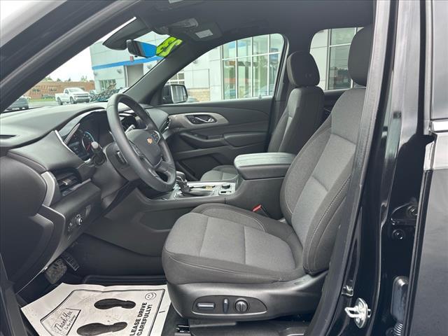 used 2023 Chevrolet Traverse car, priced at $38,495